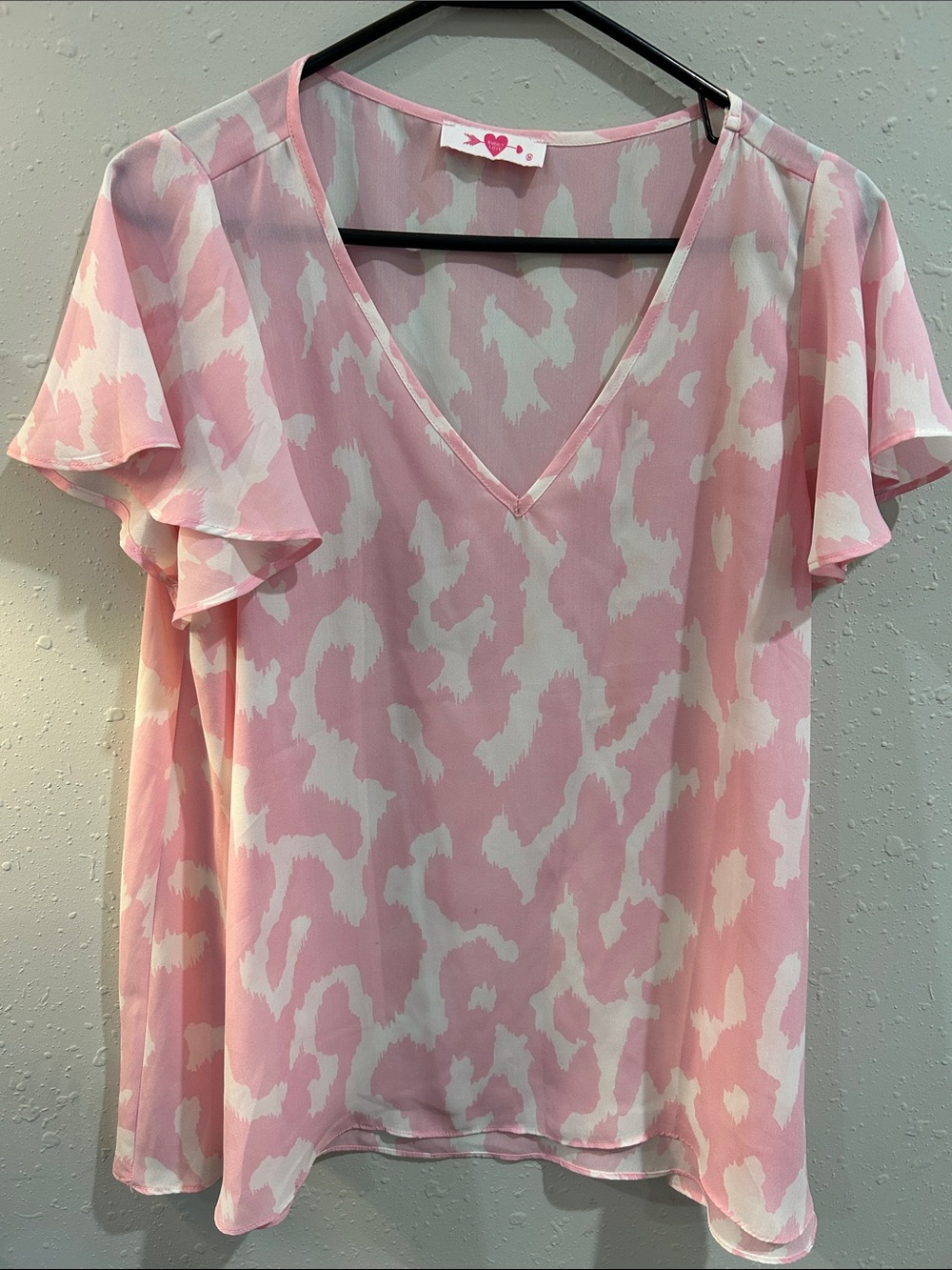 Buddy Love Pink & White V-Neck Flutter Sleeve Top